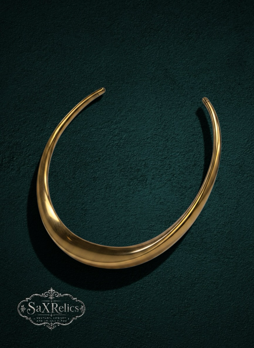 My Store MICHAEL KORS gold-tone crescent collar necklace with a minimalist, polished rigid choker design.